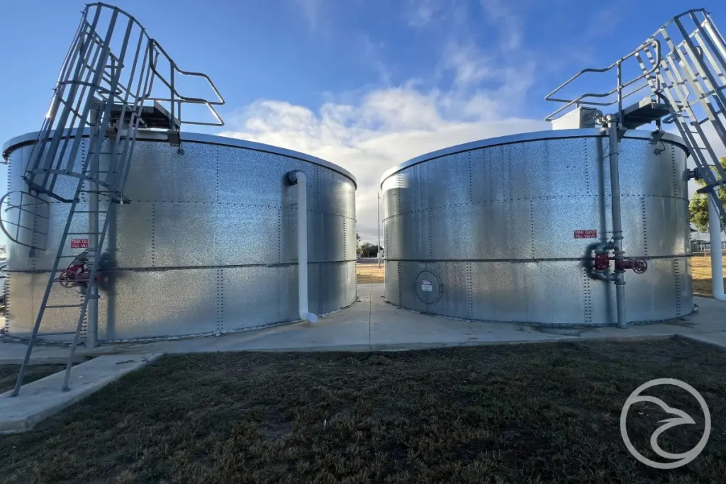 team performing NFPA 25 compliant fire water tank maintenance in USA