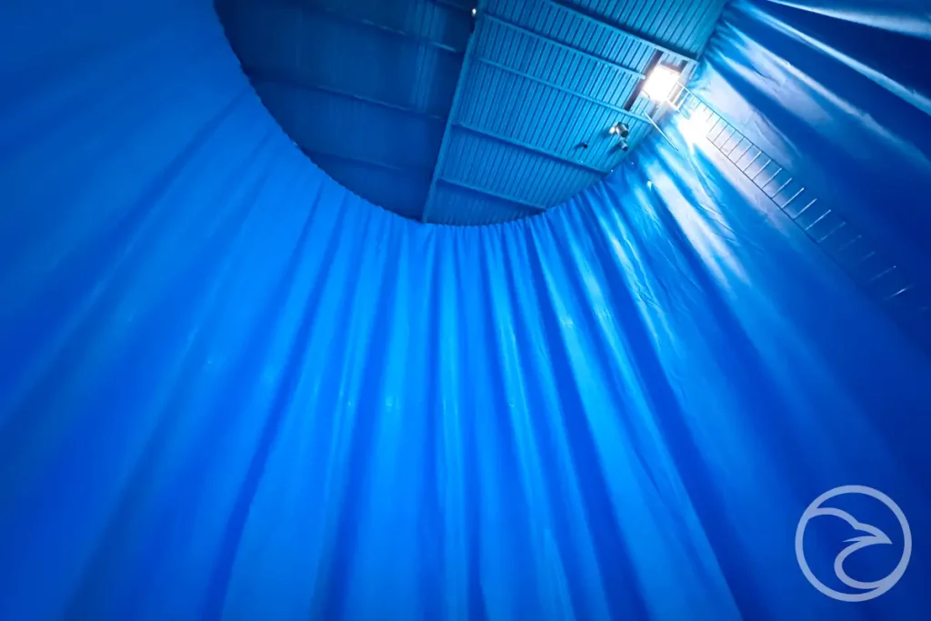 industrial panel tank with internal fire protection liner