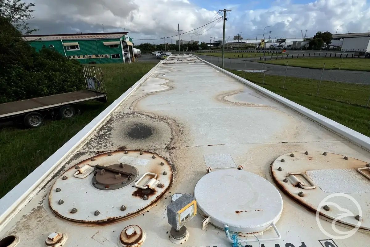 Industrial tank roof support framework inspection